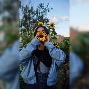 Meet your Posher, Ari